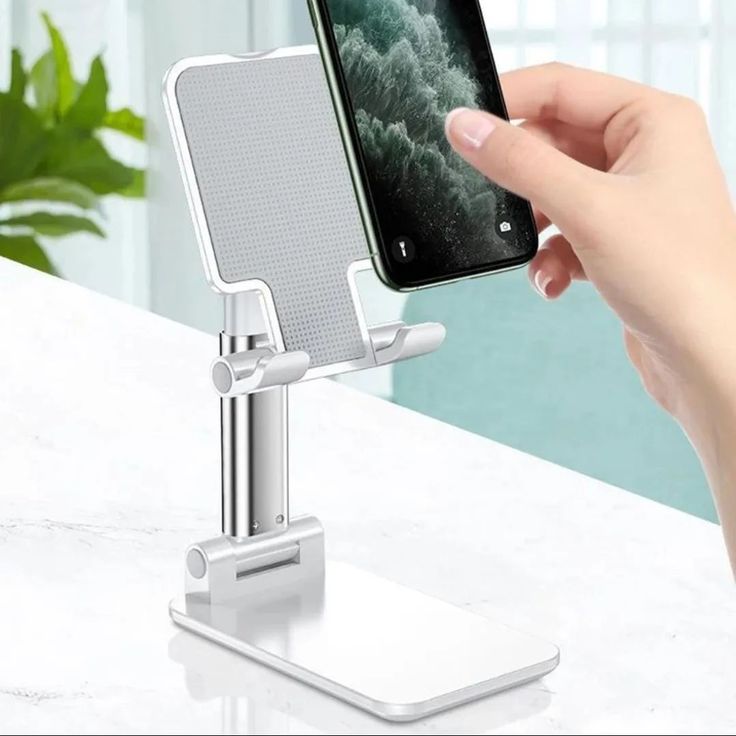 Foldable Adjustable Universal Mobile Stand